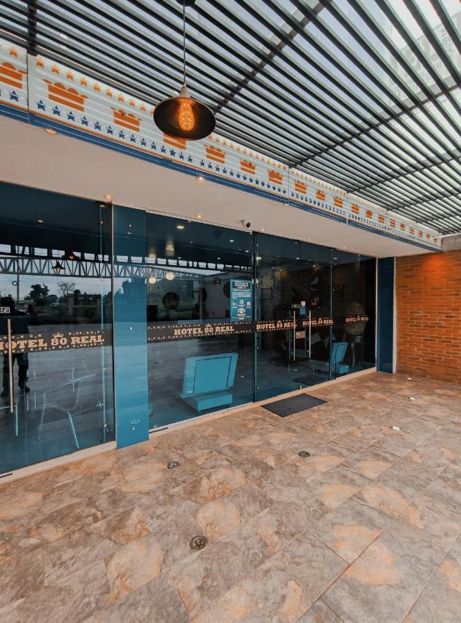 Hotel 80 Real Tenjo Bagian luar foto