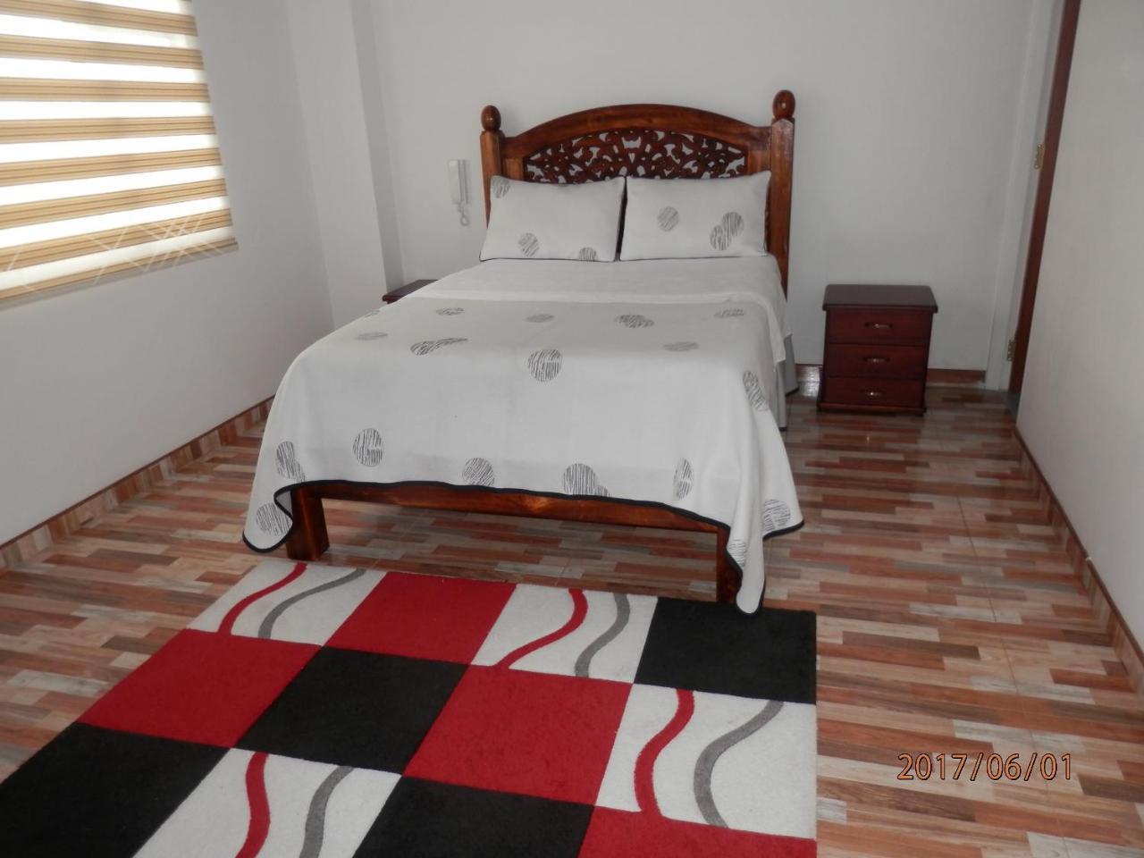 Hotel 80 Real Tenjo Bagian luar foto